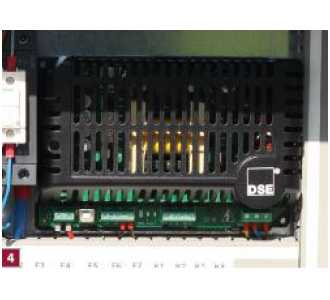 ELMAG Erhaltungsladegerät DSE 94xx für Stromerzeuger, mit Steuerung ab DSE 7xxx und 12 od. 24Volt Batteriespannung (eingebaut)